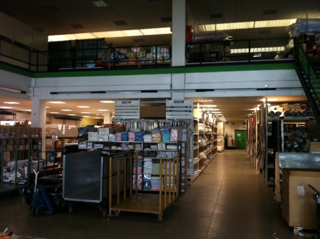Magazzino Tessuti 6